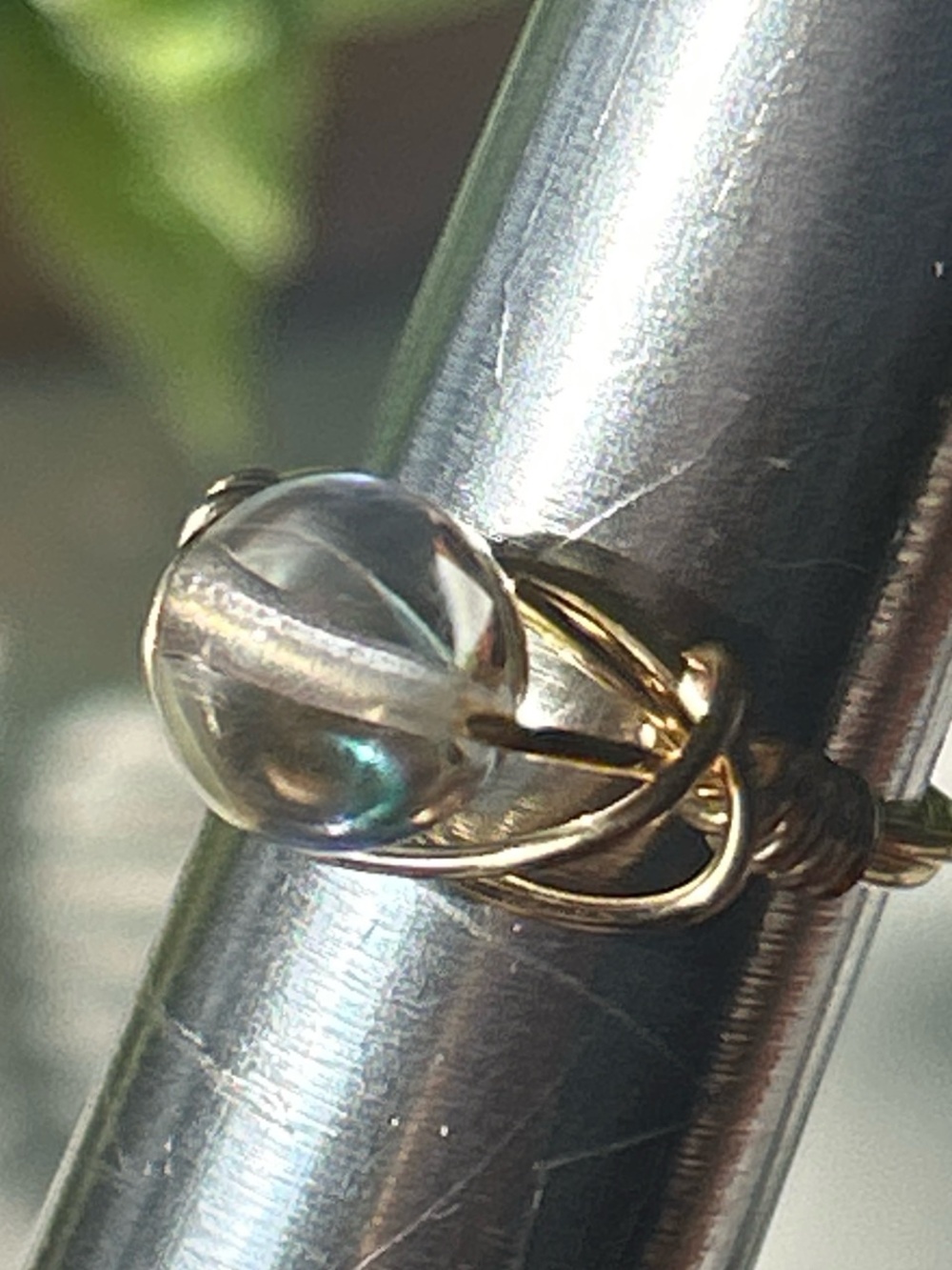 💍 Handcrafted Gold-Tone Copper Wire Wrapped Aura Quartz Crystal Ring - size 5